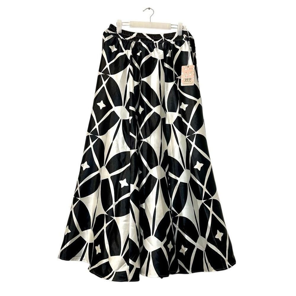 NWT HER Destiny Quatrefoil Long Silky A-Line Skirt with Sash Black White Medium